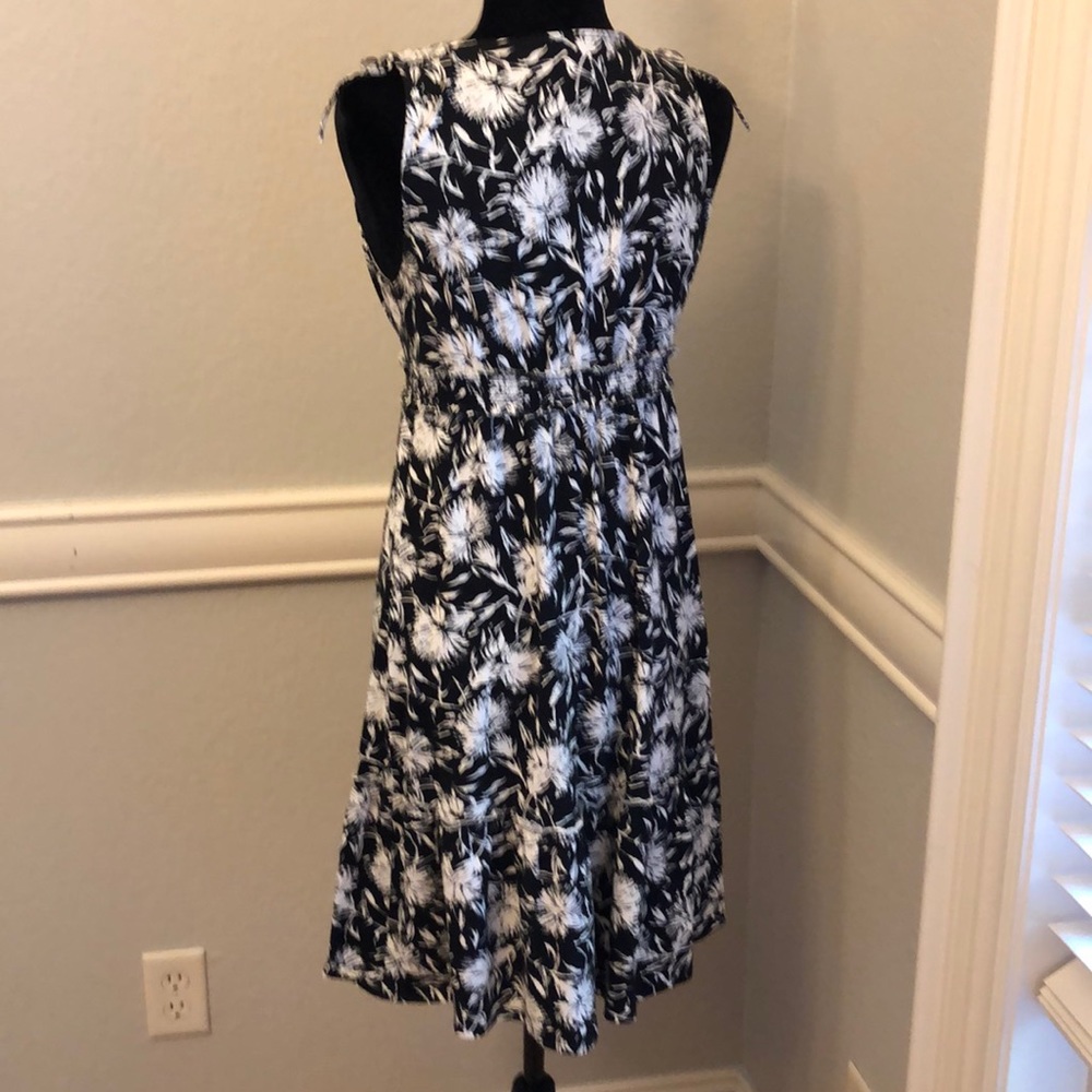 Loft dress - Picture 4 of 5